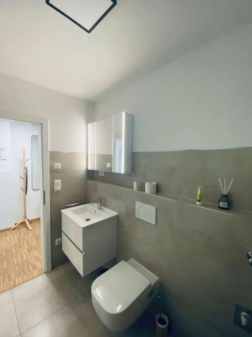 Doreyhome P5 - Zentrale Apartment Fuer 5 Pers Nahe Der Altstadt - Parkplatz - Wlan パッサウ エクステリア 写真